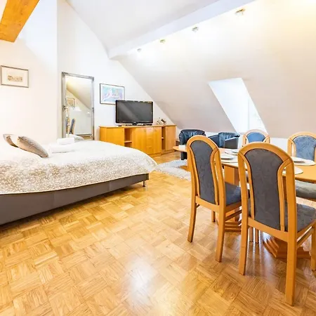 Golf - Flucher Turizem Апартаменты Рогашка Слатина