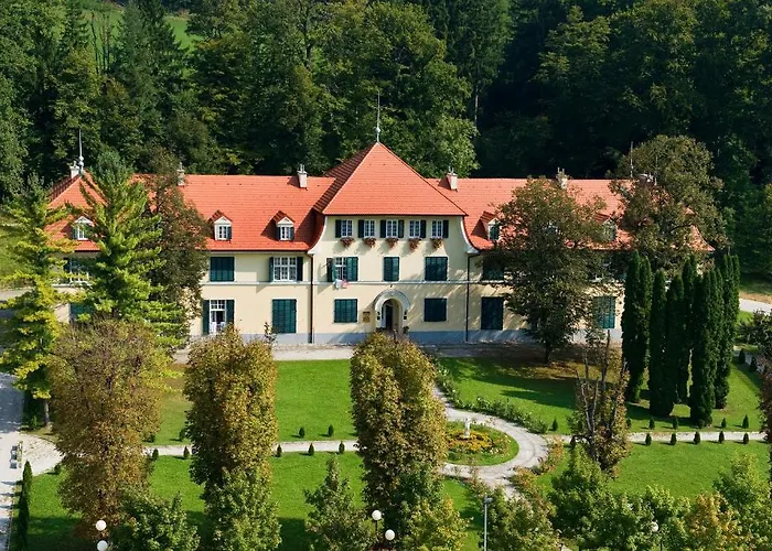 Golf - Flucher Turizem Διαμέρισμα *